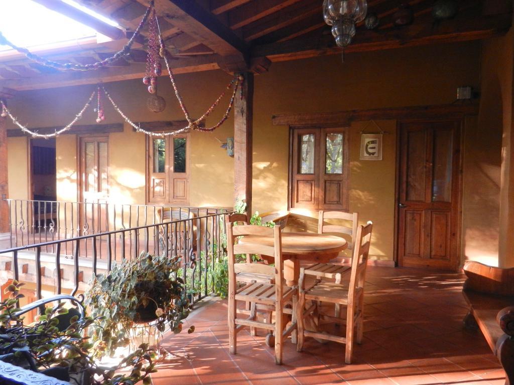 Posada Yolihuani Пацкуаро Екстер'єр фото